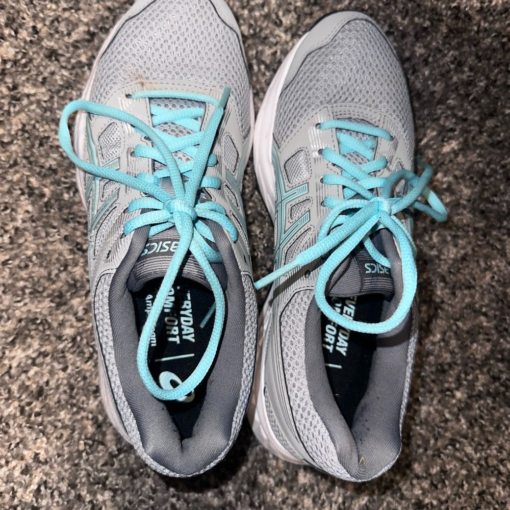 ASICS everyday comfort AmpliFoam women size 7